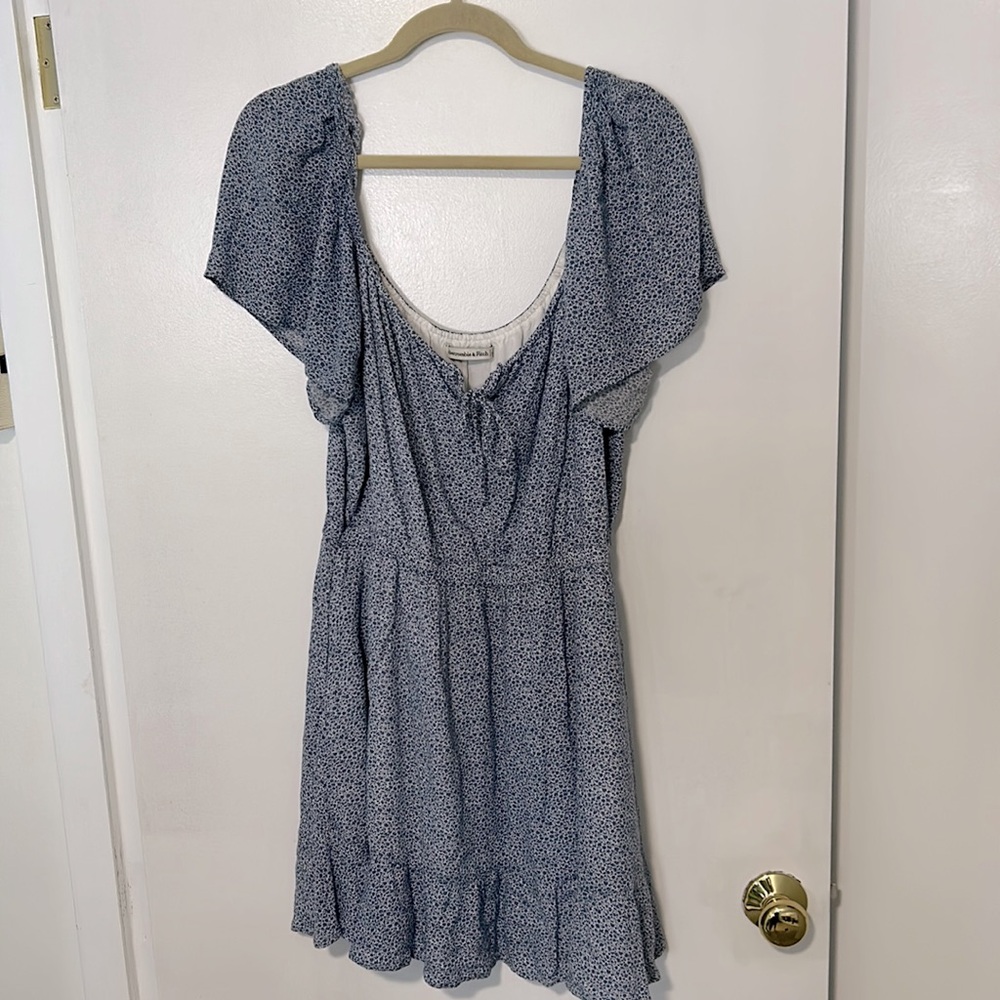 Abercrombie & Fitch Blue floral mini dress